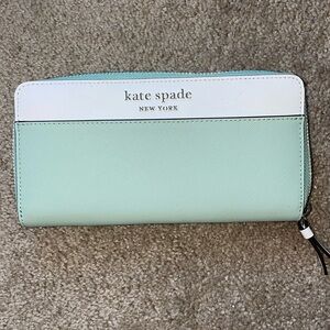 Kate Spade wallet